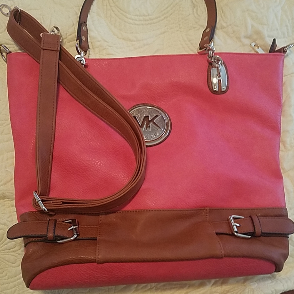 Handbag - Picture 3 of 3